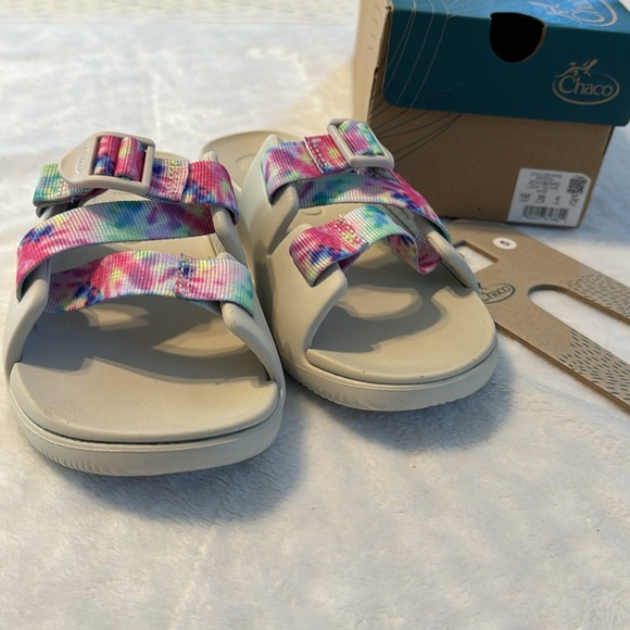 Chaco Chillos big kids size 5 - Picture 3 of 4